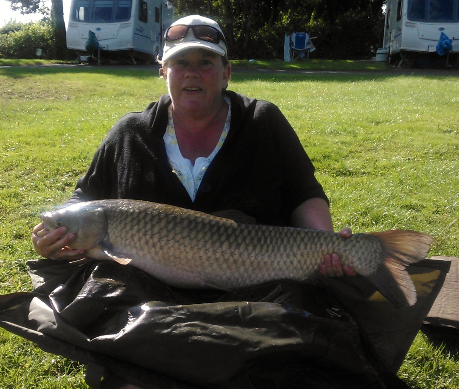 Sue 38 lb grass carp